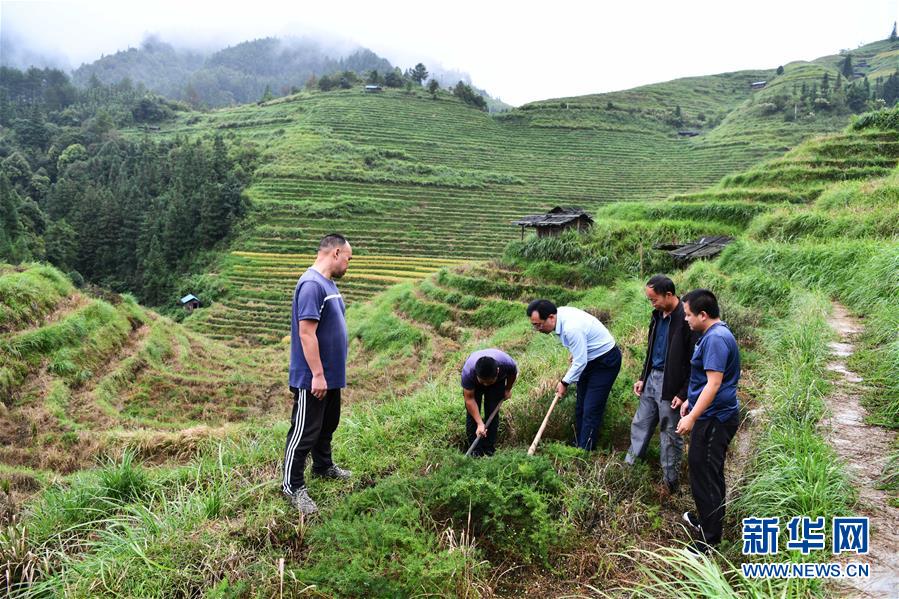 （新華全媒頭條·決戰決勝脫貧攻堅·督戰未摘帽貧困縣·圖文互動）（8）把“最能打的人”放在最需要的地方——聚焦貴州未脫貧縣里的“助攻干部”