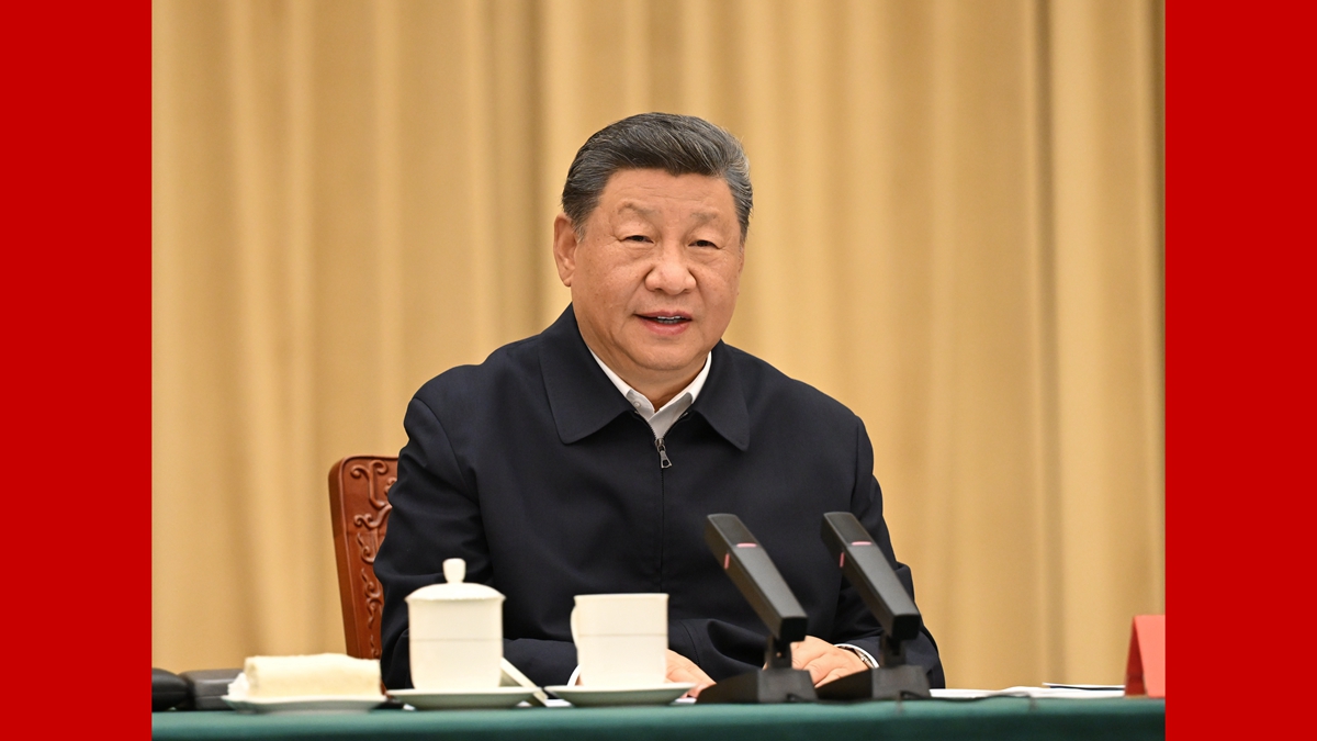 習近平聽取新疆維吾爾自治區黨委和政府工作匯報并發表重要講話