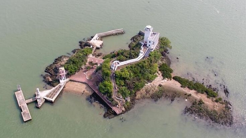 記舢舨洲"島主"黃燦明一門(mén)四代航標(biāo)工