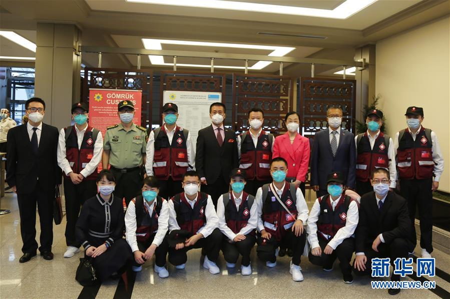 (國際·圖文互動)守望相助 共戰疫情——中國醫療專家組在阿塞拜疆的抗疫之旅